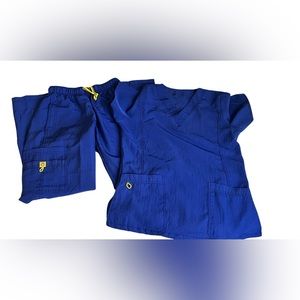 Wonderwink women’s scrubs.